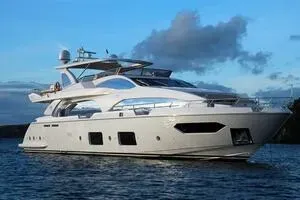 100' Azimut 2014