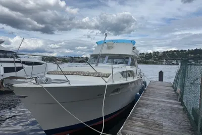 1968 Chris-Craft 35 Commander
