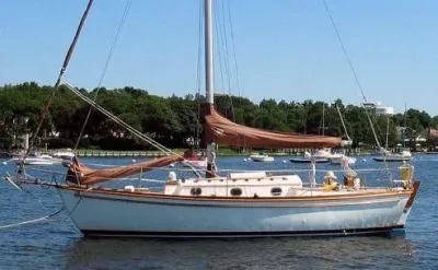 1979 Shannon 28