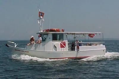 1980 Thompson Passenger and Dive Trawler