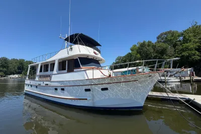 1981 Marine Trader 50