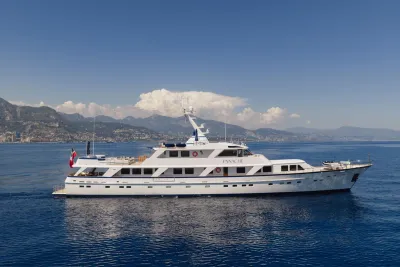1982 Feadship FEADSHIP DE VRIES