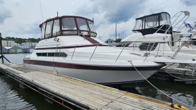 1989 Carver 3467 Santego