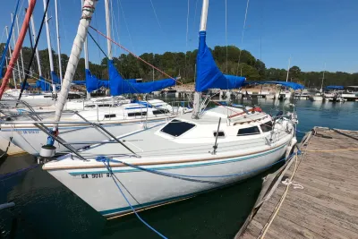 1990 Catalina Capri 26