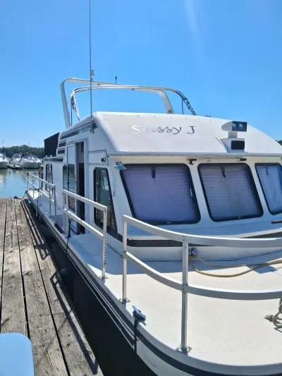1993 Gibson 370 Sport