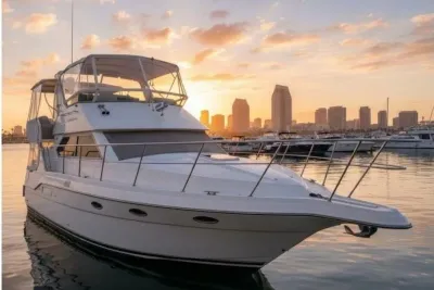 1994 Cruisers Yachts 3850 Aft Cabin