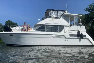 1995 Carver 356 Aft Cabin Motor Yacht