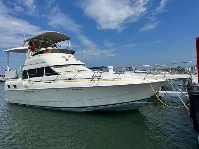1995 Silverton 34 Motor Yacht