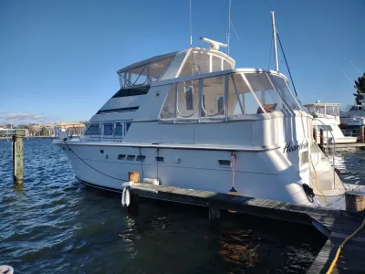 1996 Hatteras 50 Sport Deck Motor Yacht