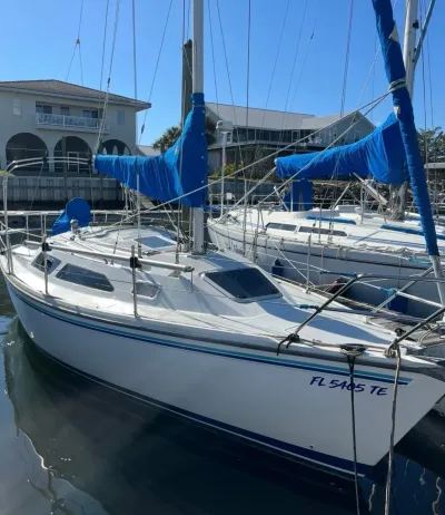 1997 Catalina 270