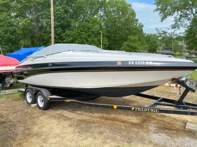 1997 Crownline 225 CCR