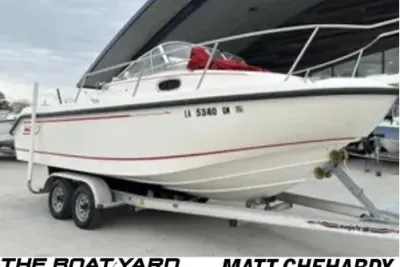 1998 Boston Whaler 21 Conquest