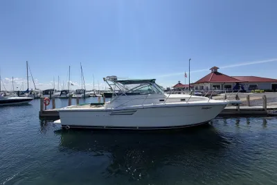 1998 Pursuit 3400 Express