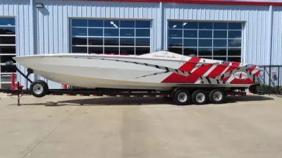 1999 Cigarette 38' Top Gun