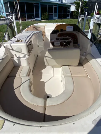 1999 World Cat 266LC
