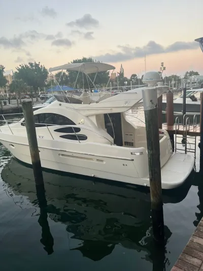 2000 Azimut Flybridge
