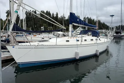 2000 Tartan 3700