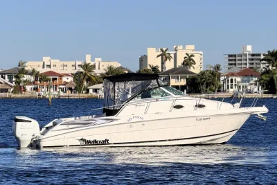 2000 Wellcraft 270 Coastal O/B