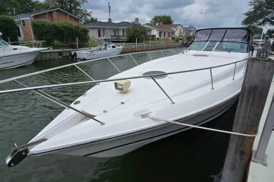 2000 Wellcraft 45 Excalibur