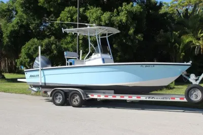 2001 Angler 220F