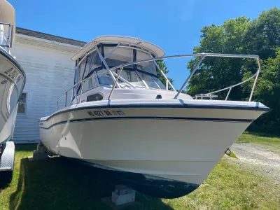 2001 Grady-White Seafarer 228
