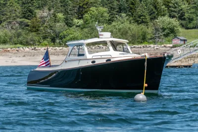 2001 Hinckley Picnic Boat 36 Classic