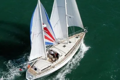 2002 Amel Super Maramu 2000
