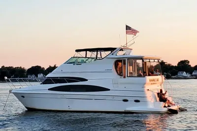 2002 Carver 466 Motor Yacht