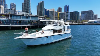 2002 Jefferson Rivanna 50 Sundeck MY