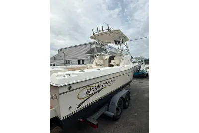 2002 Sport-Craft 261 Walk Around