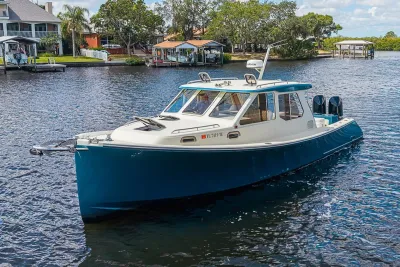 2002 True North 38