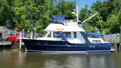 2003 Pacific Seacraft 38T Fast Trawler
