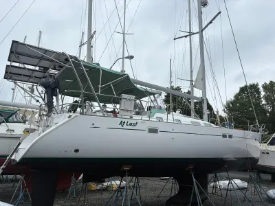2004 Beneteau Oceanis 473