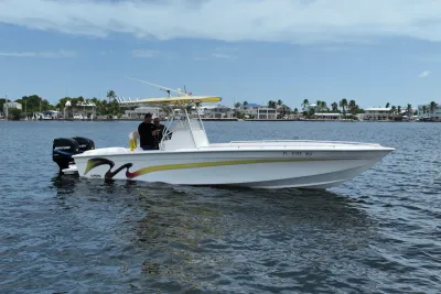 2004 Carrera Boats 27 CC Open