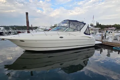 2004 Cruisers 320 Express