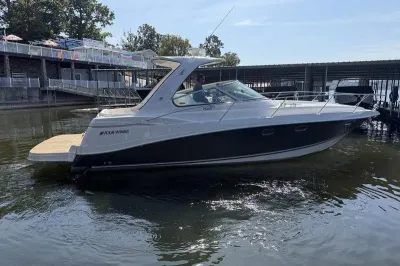 2004 Four Winns 378 Vista