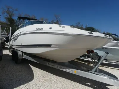 2004 Monterey 233 Explorer