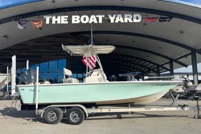 2004 Palmetto 22 Excursion CC