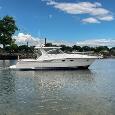 2004 Tiara Yachts 3800 Open