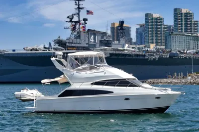2005 Carver 38 Super Sport
