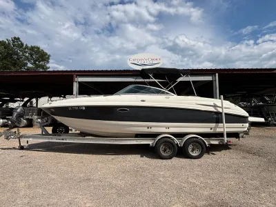 2005 Chaparral 260 SSi