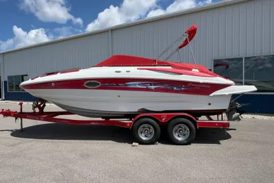 2005 Crownline 220 EX