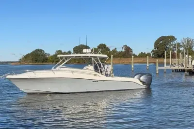 2005 Hydra-Sports Vector 3300 VX
