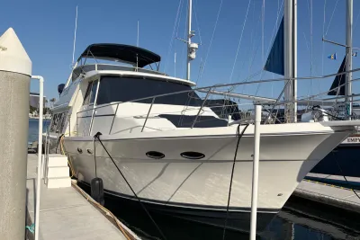 2005 Meridian 490 Pilothouse