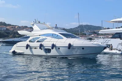 2006 Azimut 55