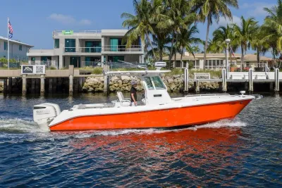 2006 Everglades 290 Center Console