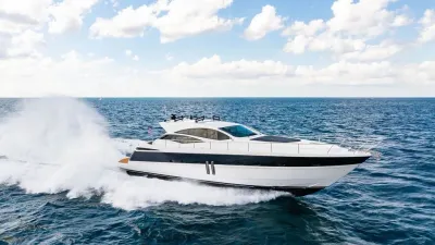 2006 Pershing 62