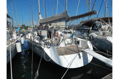2006 Salona 45
