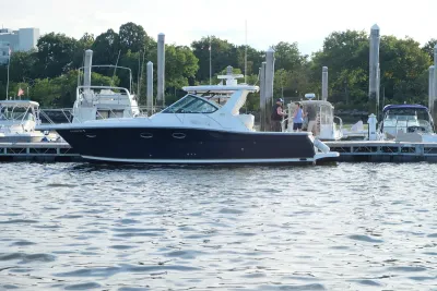 2006 Tiara Yachts 3200 Open