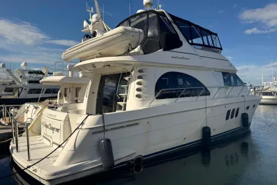 2007 Carver 52 Voyager
